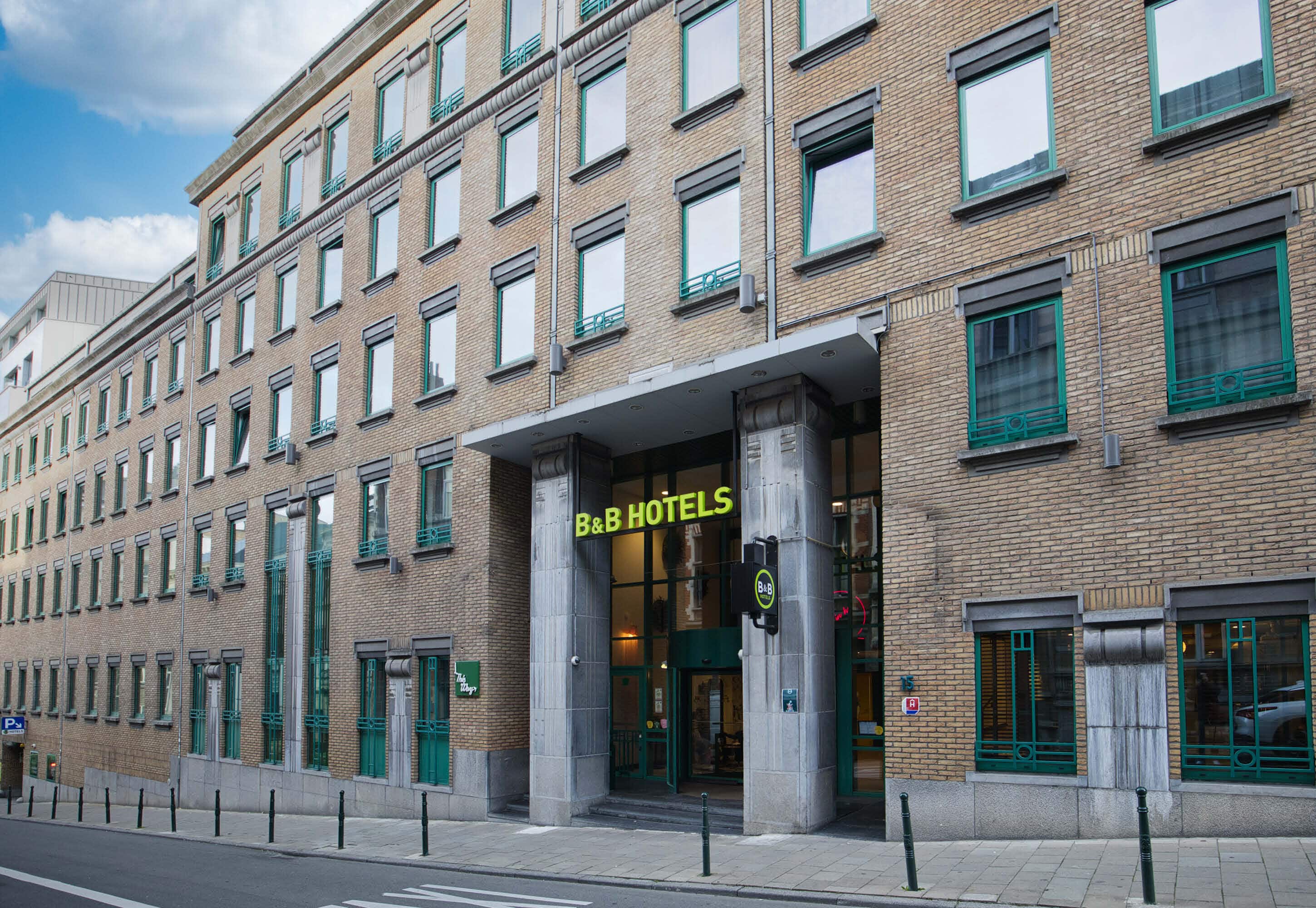 B&B HOTEL Brussels Centre Louise - Exterior