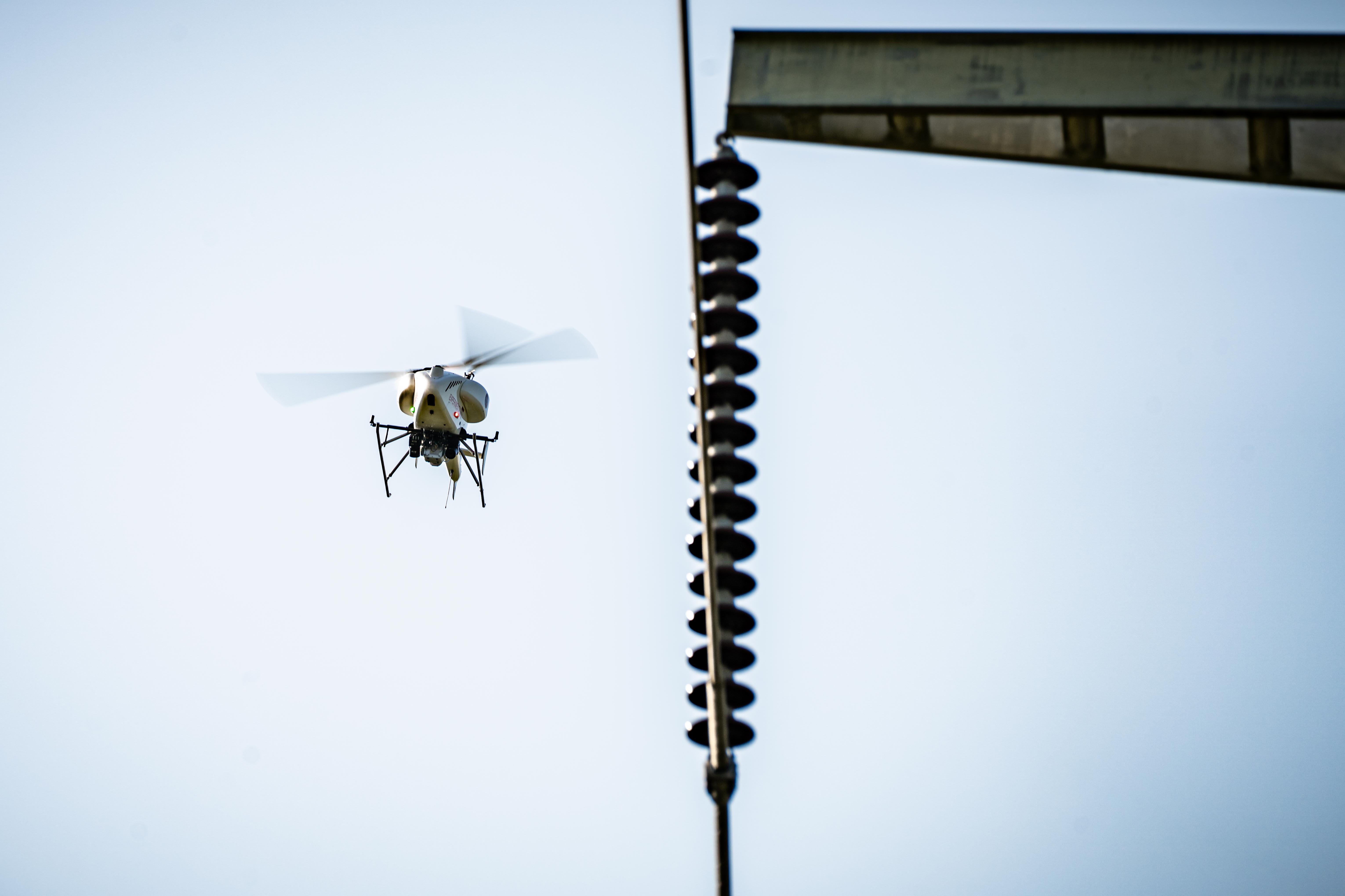 SwissDrones Powerline Monitoring 