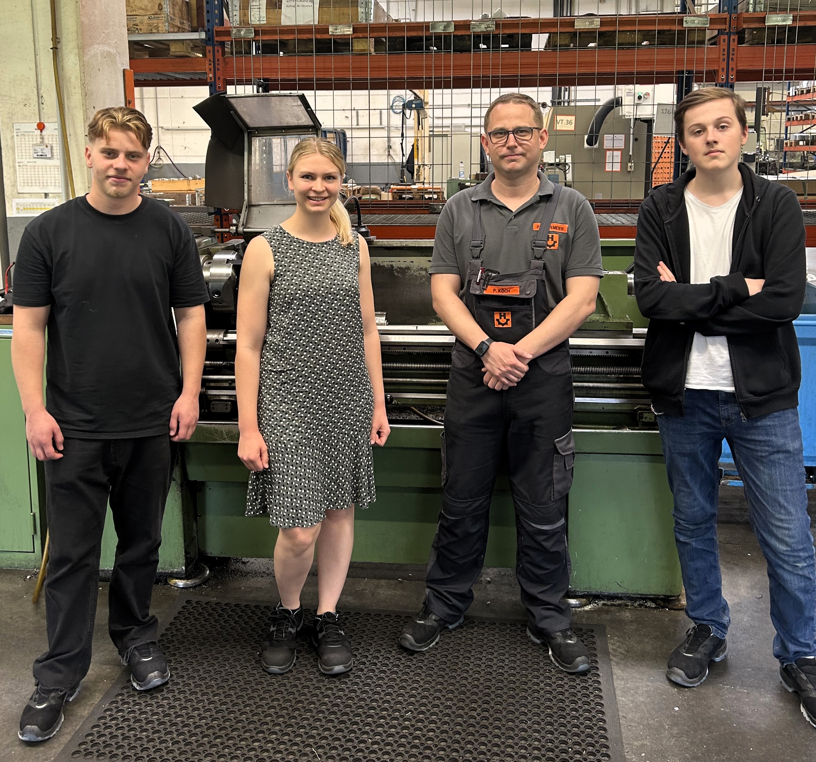 Josef Henkenjohann GmbH, Ausbildung, 