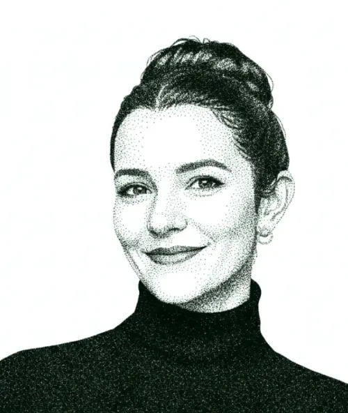 Headshot of Ecesu Bayir