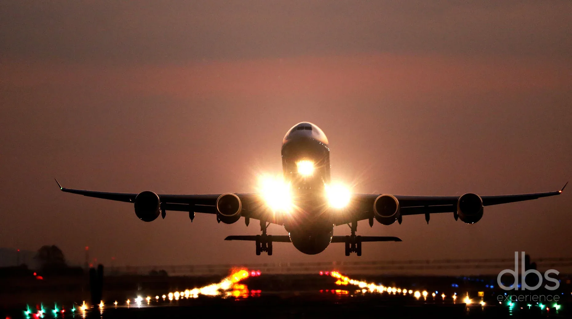 Chauffeured transfers between Paris and its three airports