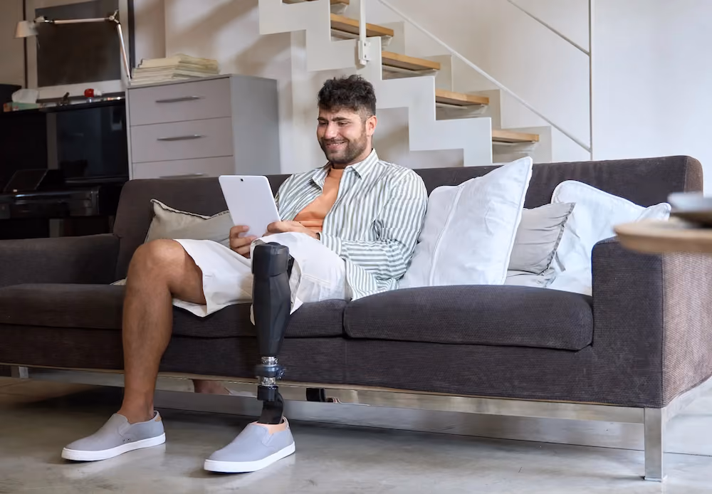 knee replacement prosthetic device