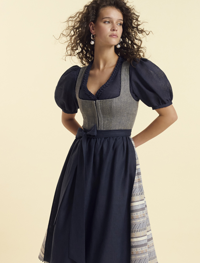 Dirndl Pesaro N° 26207-104 <br> Dirndlbluse Colada N° 26224-104