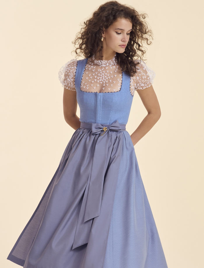 Dirndl München N° 23403-80-10 <br> Dirndlbluse Leni N° 25373-2