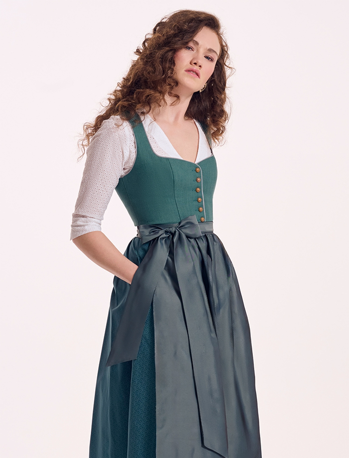 Dirndl Nora N° A25502-25 <br> Dirndlbluse Lee N° A24021-2