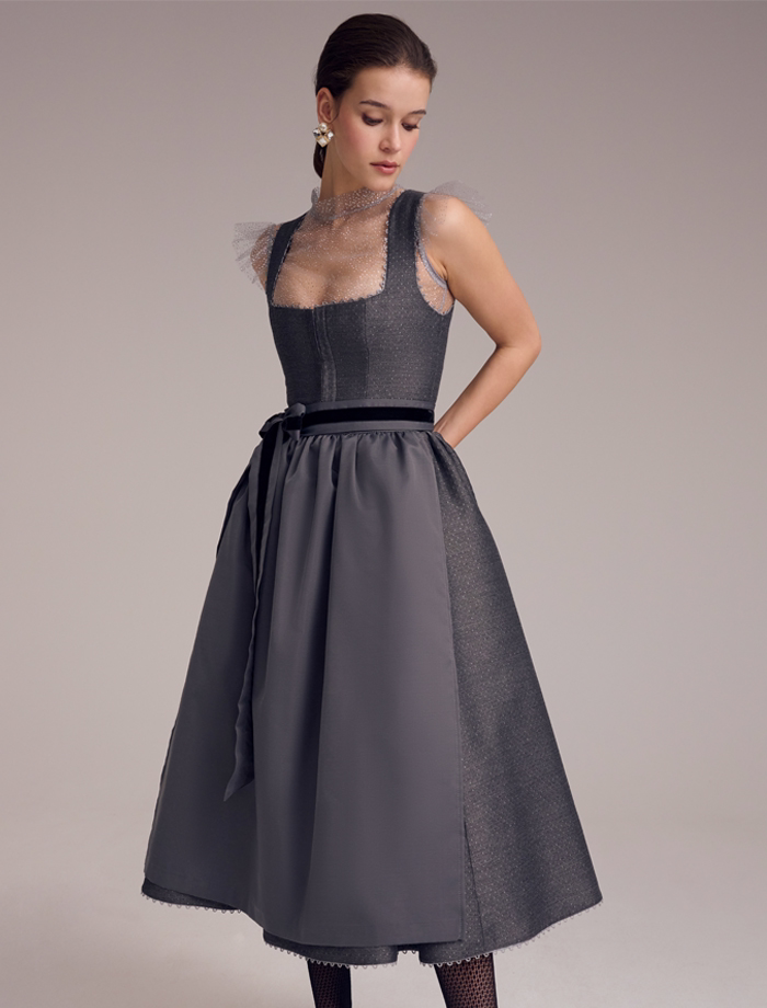 Dirndl Tirana N° 25800-80-4 <br> Bluse Heiki N°25830-91