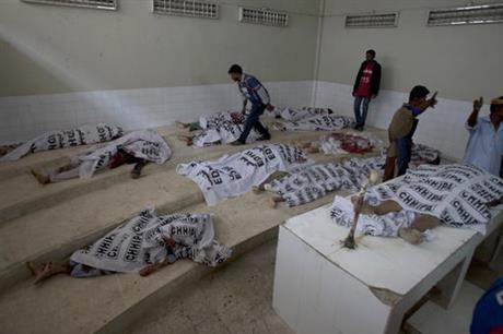 Pakistan cracks down on militants after IS shrine attack
