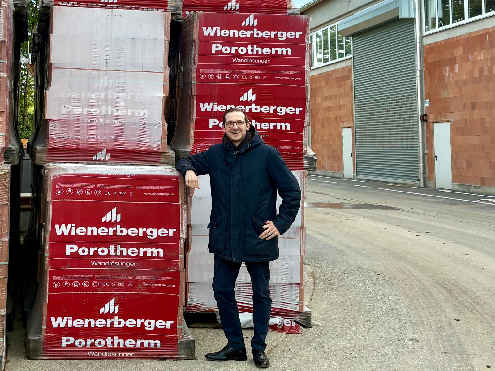 Visite de l'usine totalement électrifiée et automatisée de Wienerberger