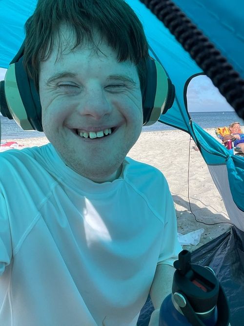 Live from MV, it's STUDIO NIGHT!