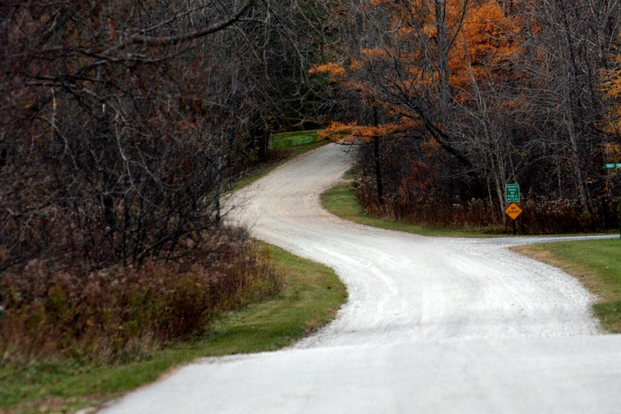 A road in Manchester, Vermont