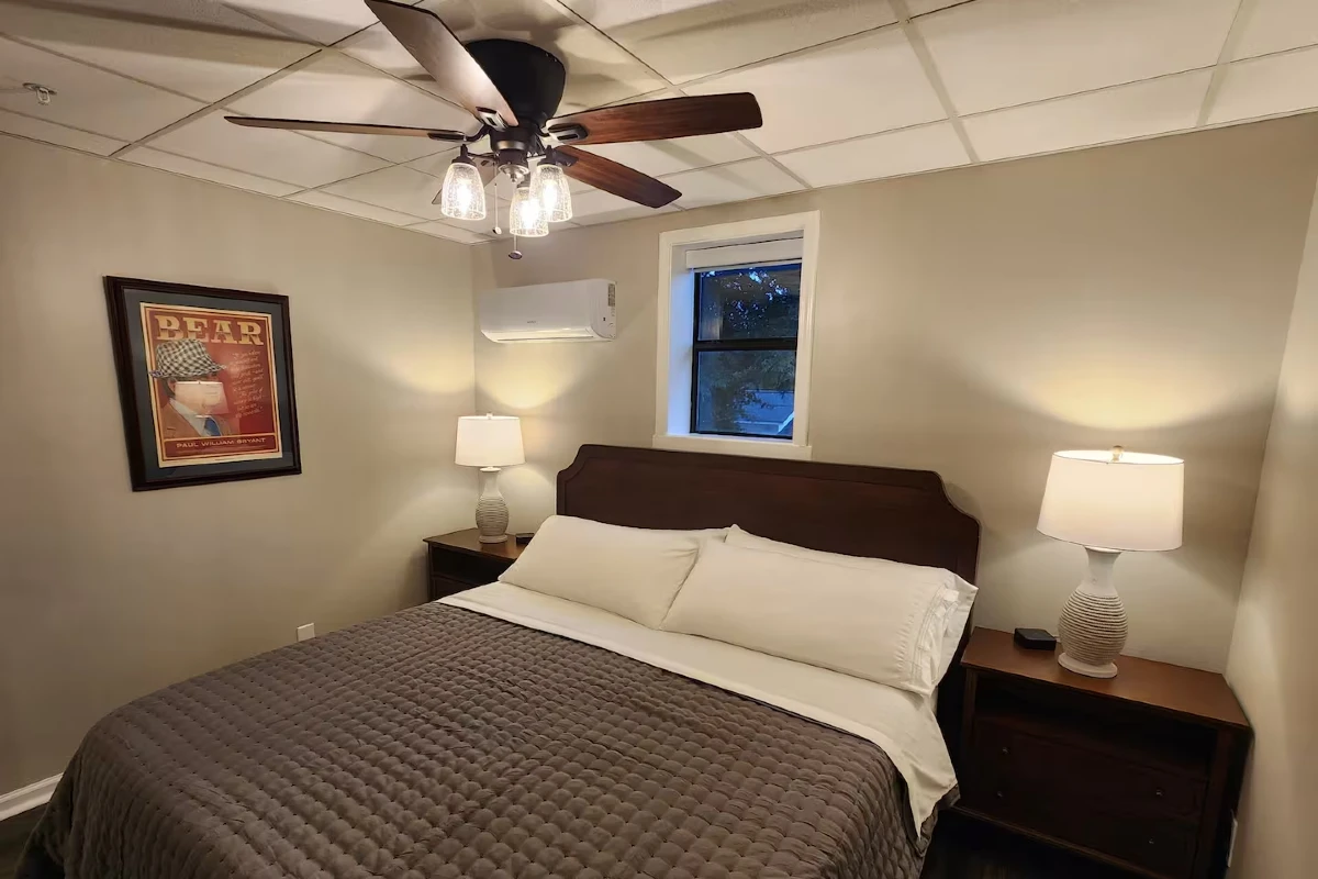 The bedroom of the Airbnb in Tuscaloosa