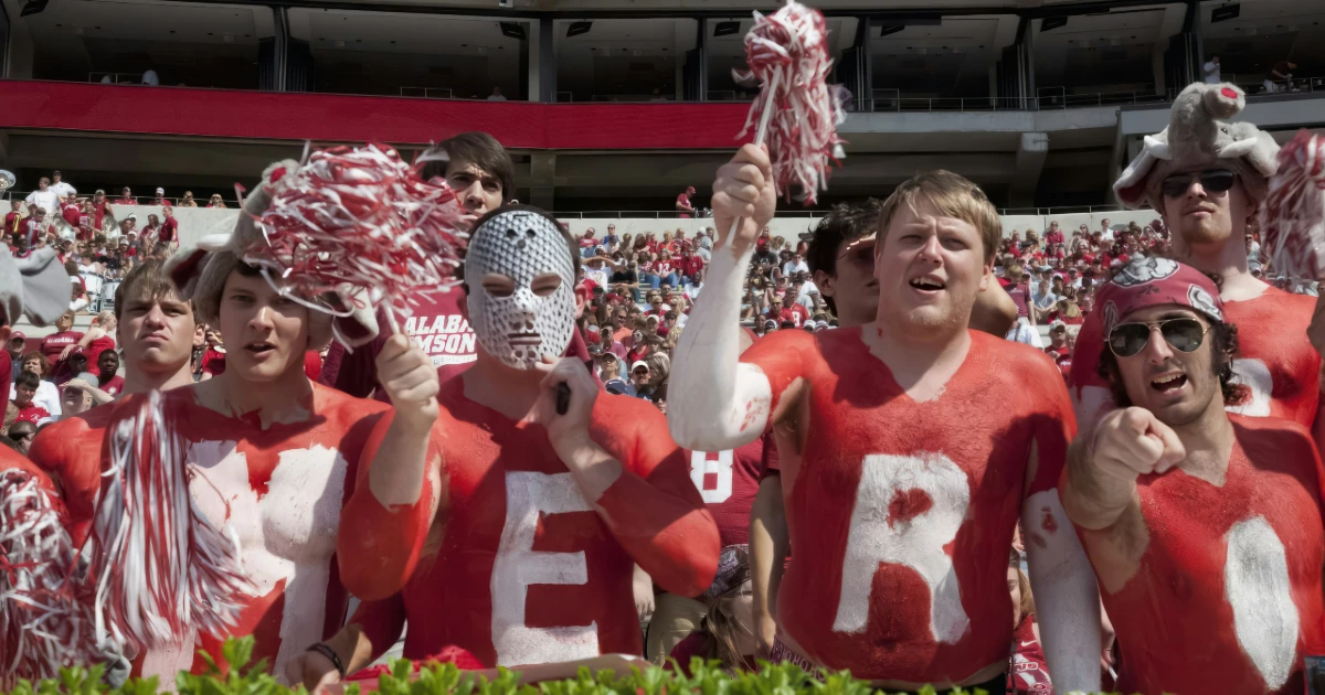 Fans of Alabama Crimson Tide football
