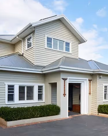 Double-fronted home styles