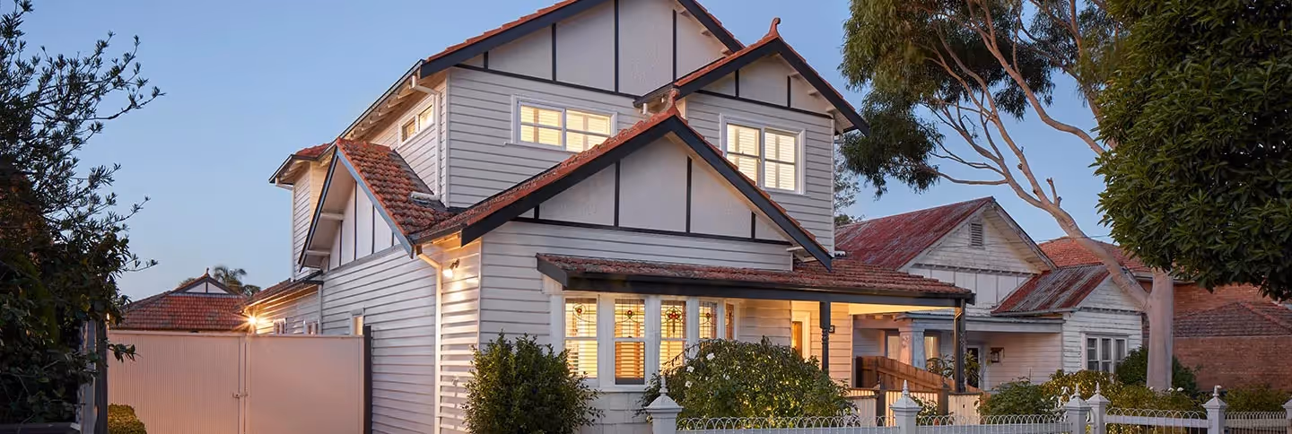 Weatherboard house style