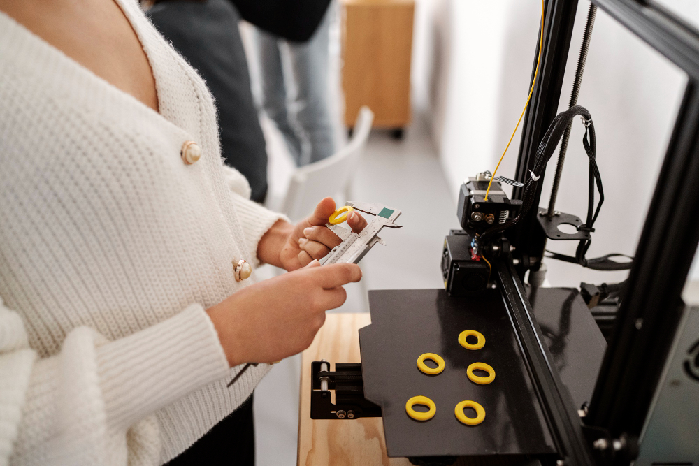 Cura Alternative for Schools: Why 3DPrinterOS Is the Best Choice in 2025