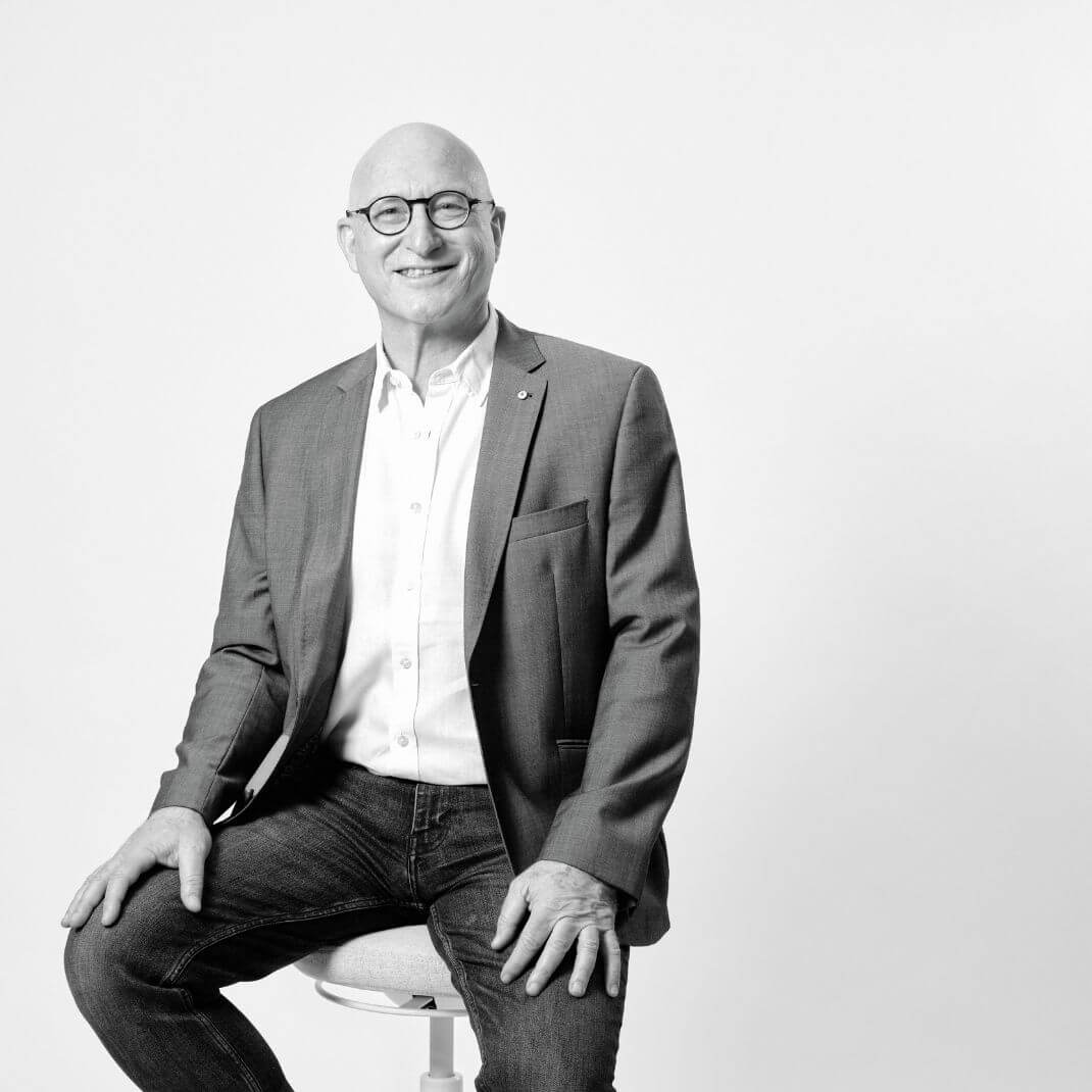 Photograph of Geoff Levy AO