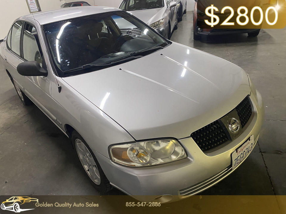 2005 silver Nissan Sentra