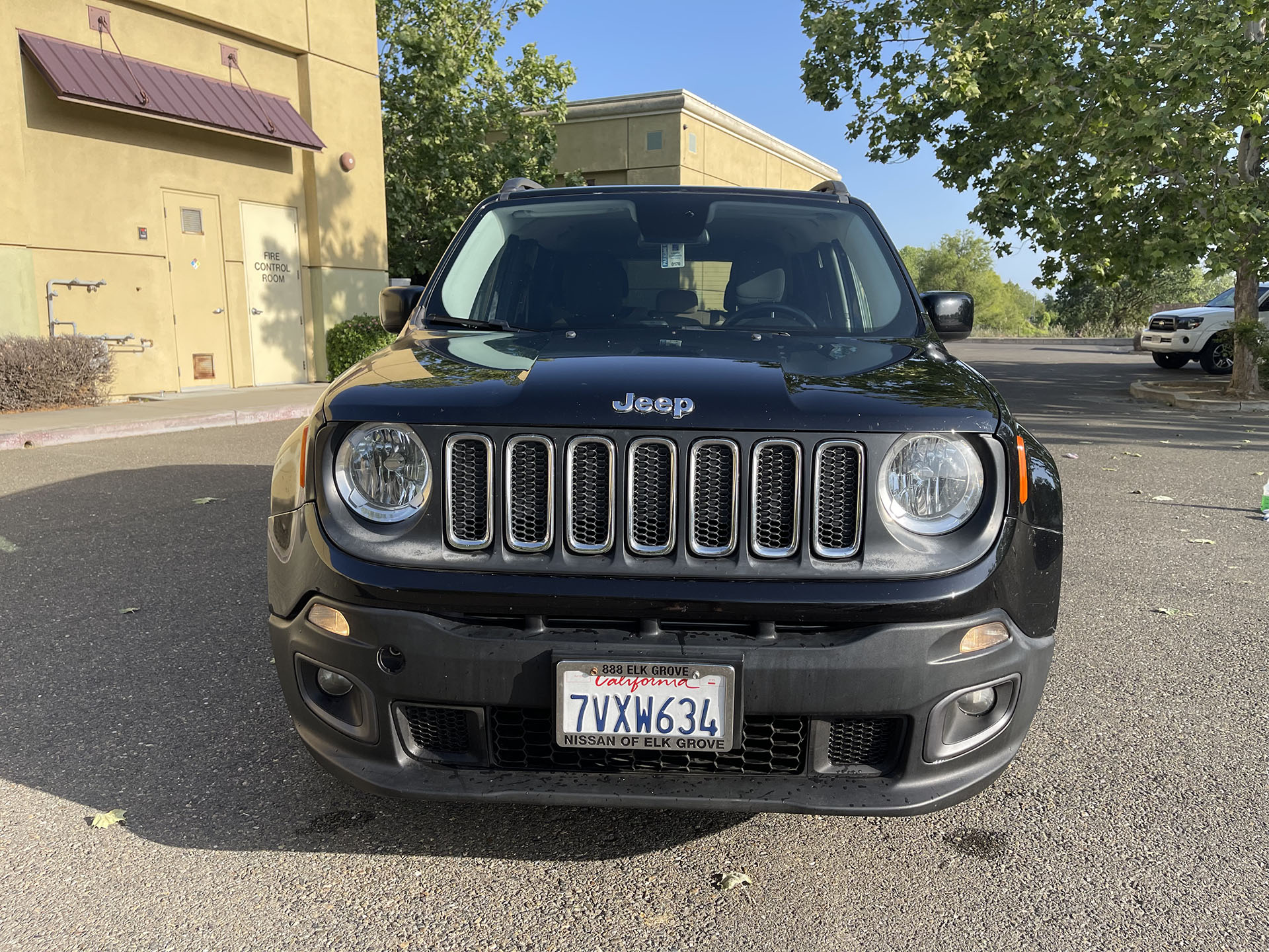 2016 Jeep Renegade Front