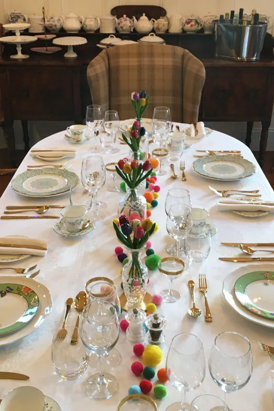 Friends & Family celebration table set