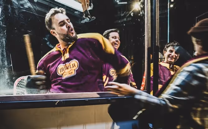 Silvestr v divadle: Dukla                    