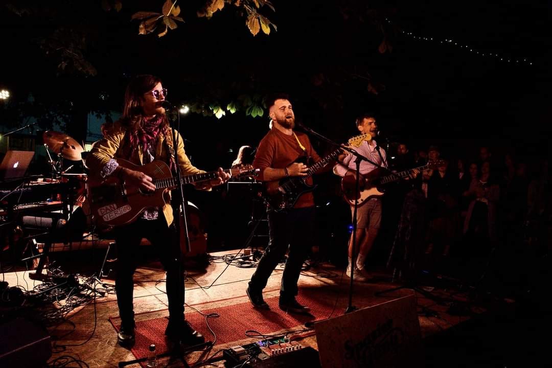 Letní koncerty na náměstí: Academic fools + SpazierGang