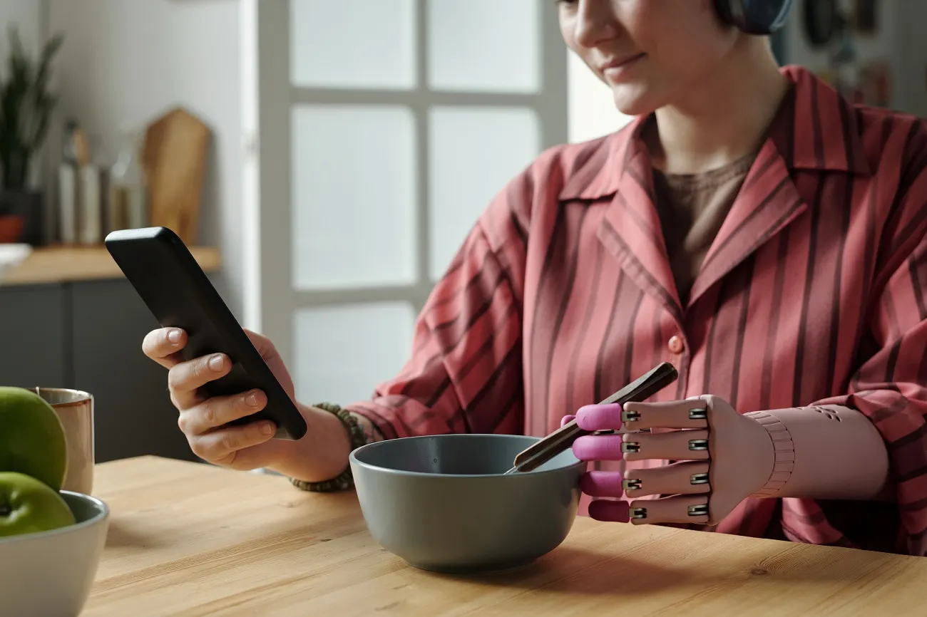 Aplicaciones telefónicas para amputados que facilitan el uso de prótesis