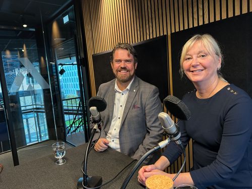 Ny episode av Bedriftshelsepodden med direktøren i ARBEIDSTILSYNET