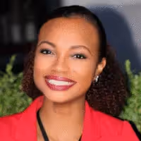 Des élèves dans un cours collectif