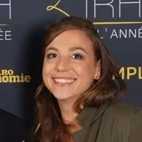 Des élèves dans un cours collectif