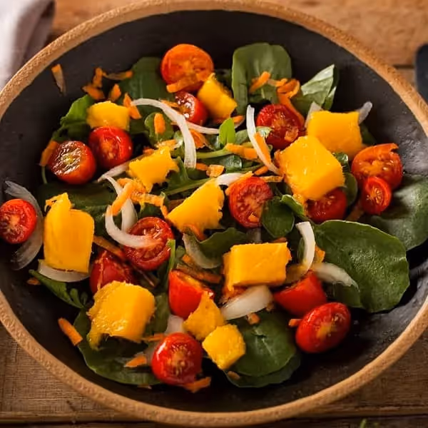 poke bowl pour montrer la texture d'un plat