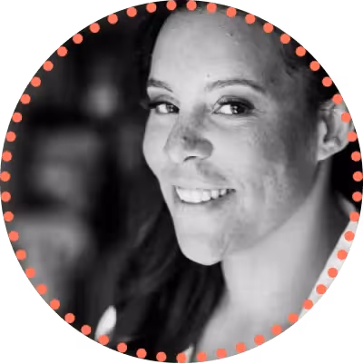 Des élèves dans un cours collectif