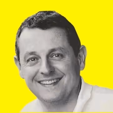 Des élèves dans un cours collectif