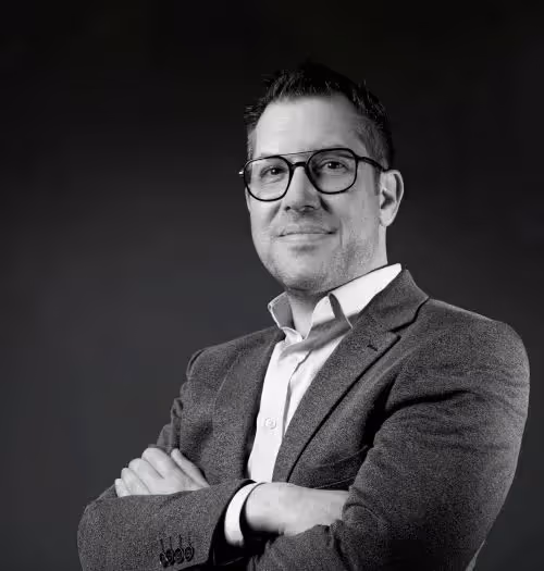 Des élèves dans un cours collectif