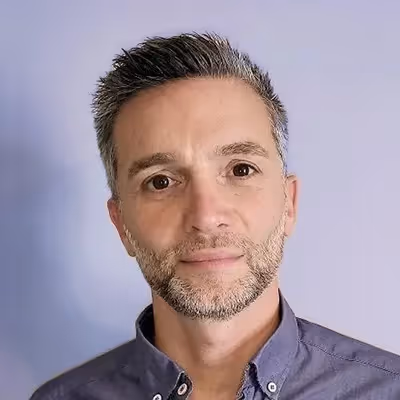 Des élèves dans un cours collectif