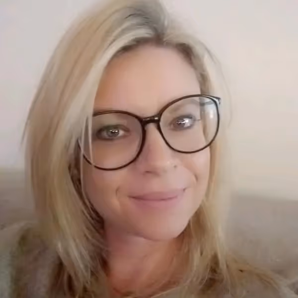 Des élèves dans un cours collectif