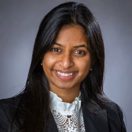 Des élèves dans un cours collectif