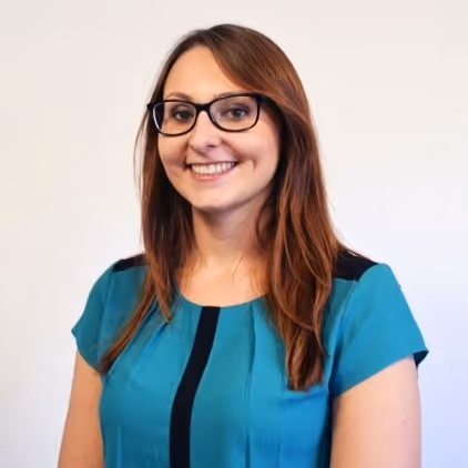 Des élèves dans un cours collectif