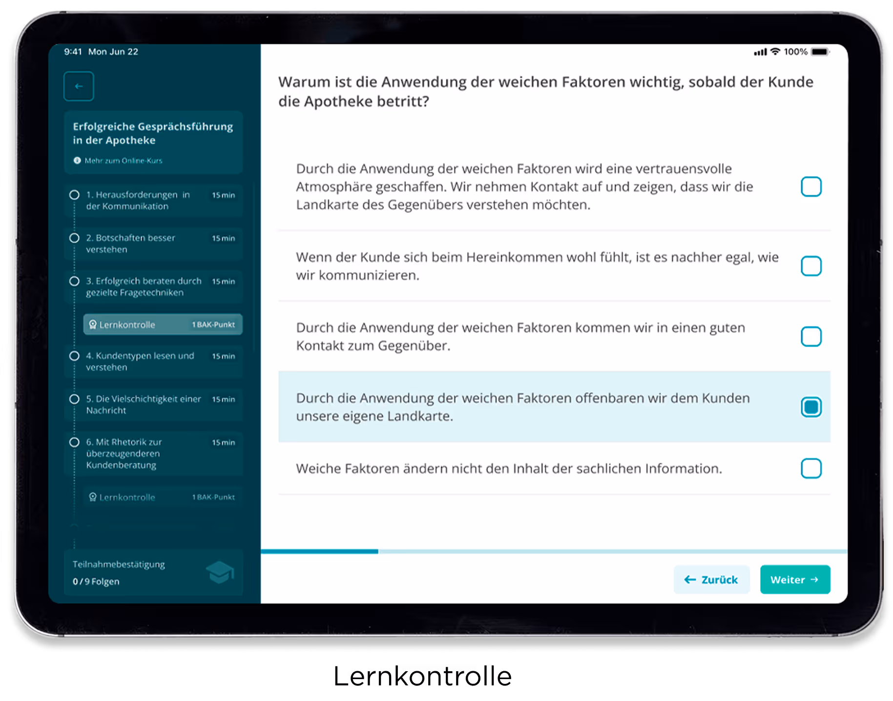 Tablet frame showing the Online Kurse Comprehensive Learning Check