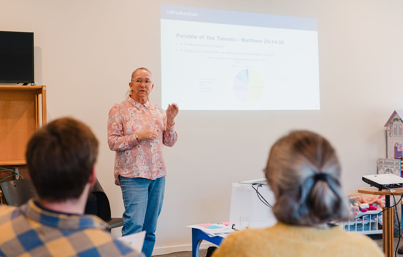 Penelope hosts a workshop
