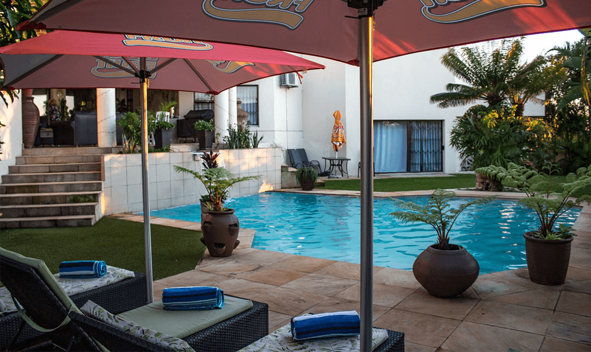 La Dolce Vita Umhlanga Guesthouse Poolside Chairs
