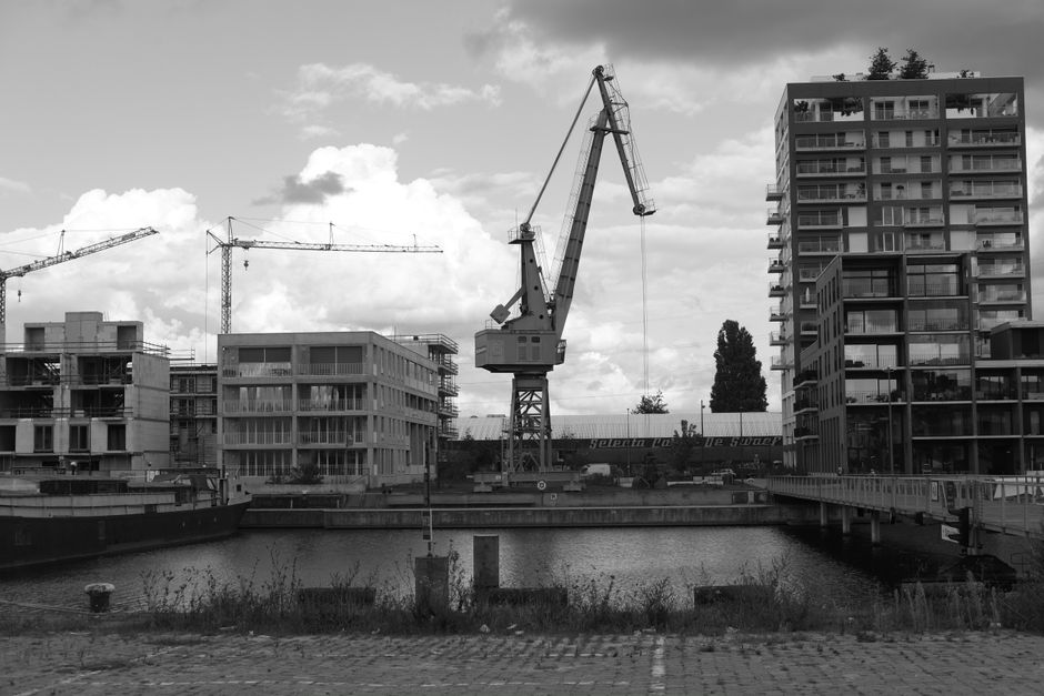 Planning applications hit a four-year high in England, but REalyse data shows approvals and construction starts have fallen sharply since 2022.