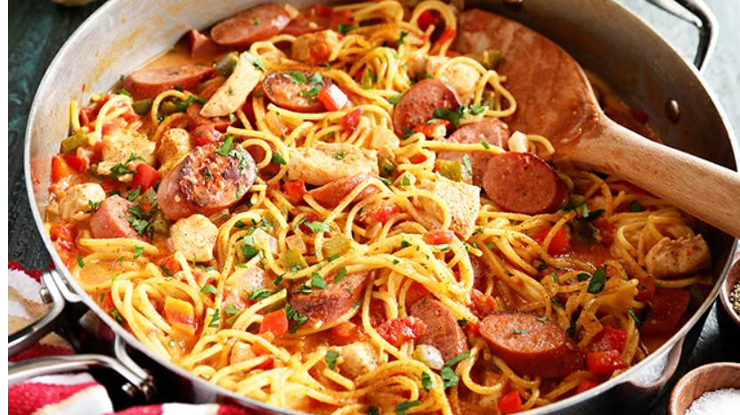 Creamy one-pot jambalaya pasta with chicken and sausage