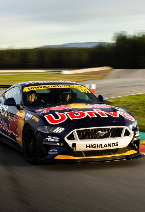 Highlands V8 Muscle Car U-Drive