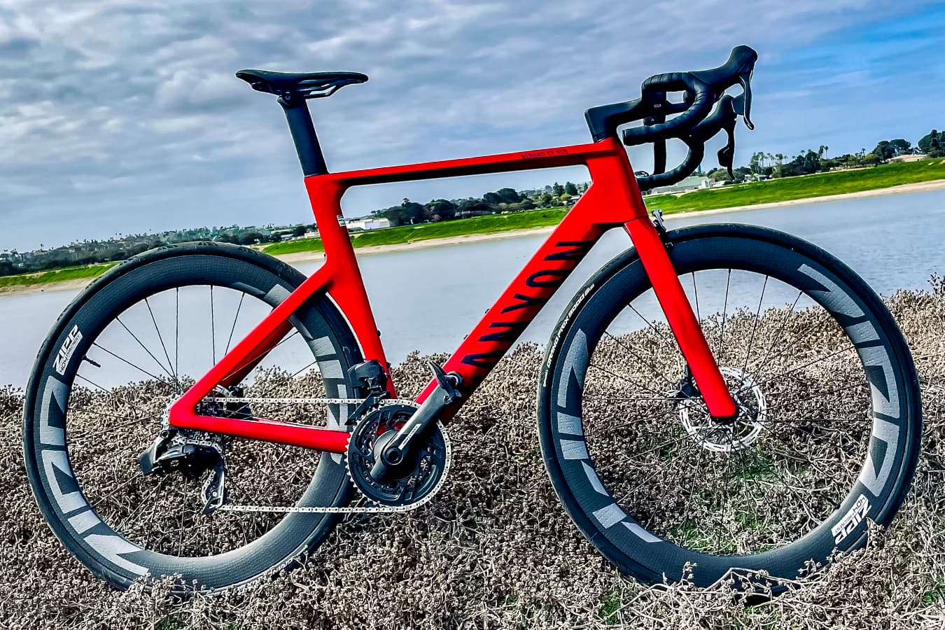 Red Canyon Aeroad road bike insured by BikeInsure after the owner compared Velosurance