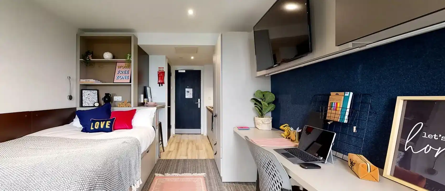 Gold Studio  - Bedroom