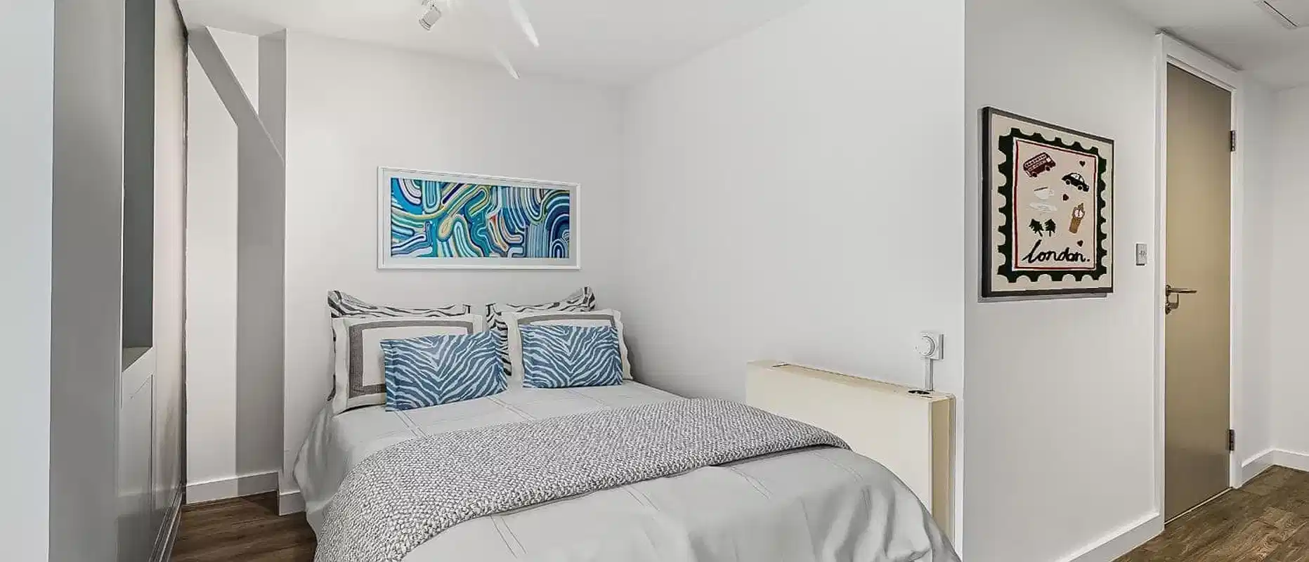 Gold Studio  - Bedroom