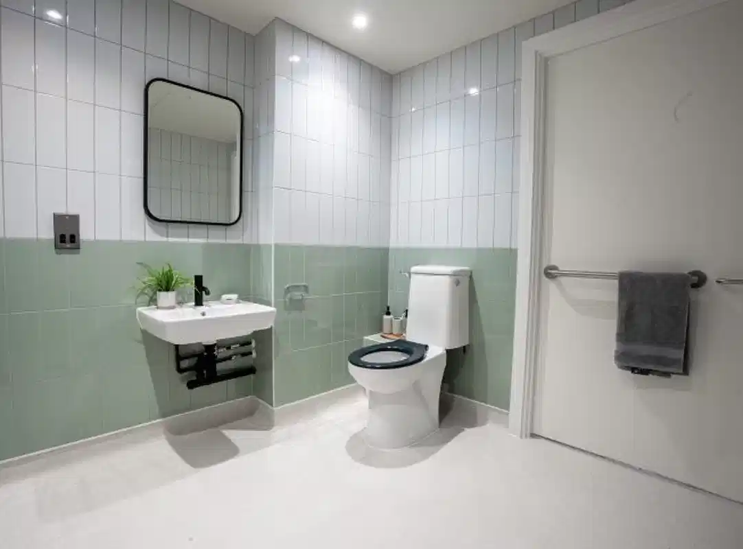 Accessible Studio - Bathroom