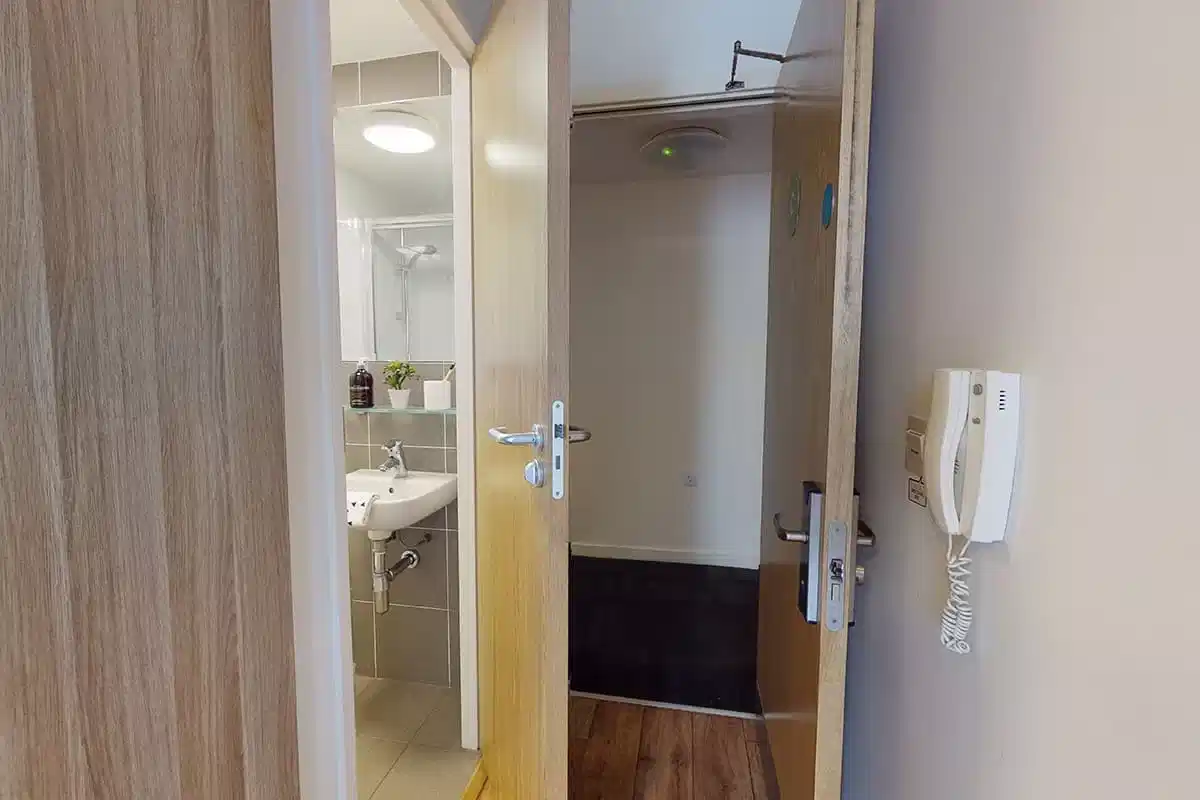 Bronze Ensuite - Bathroom