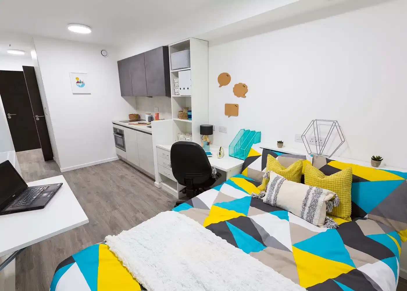 Standard Studio - Bedroom
