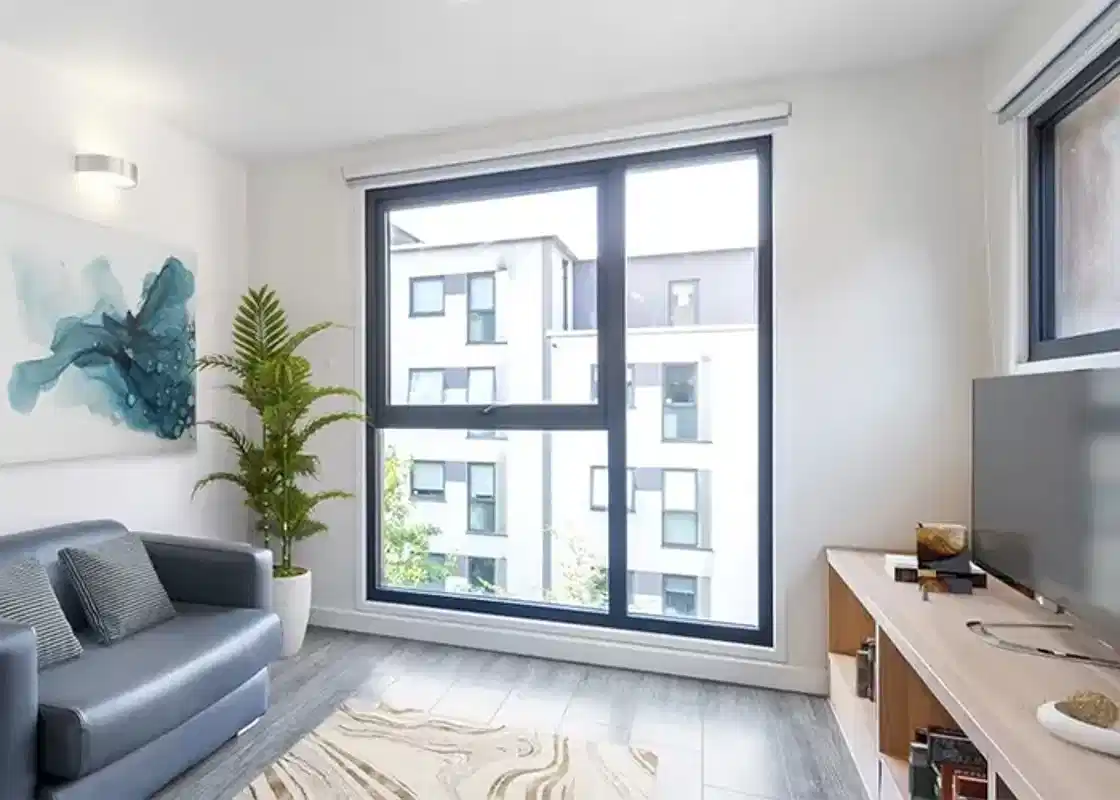 Bronze Ensuite XL Courtyard View Mid Level - Amenities